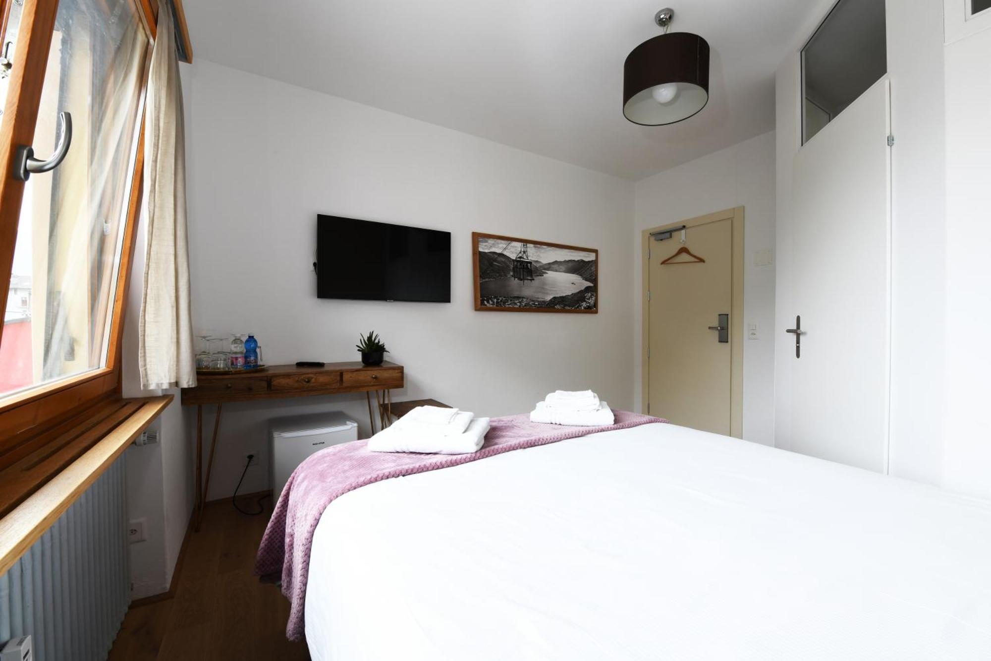 7Rooms - Self Check-In 24H Free Parking Losone Exteriér fotografie